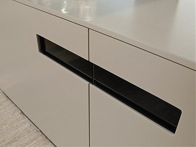 Μπουφές τραπεζαρίας εργοστασίου Sofa And Style