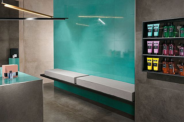 Πρόταση σε πλακάκια για αίθουσα έκθεσης εμπορευμάτων της συλλογής Dwell