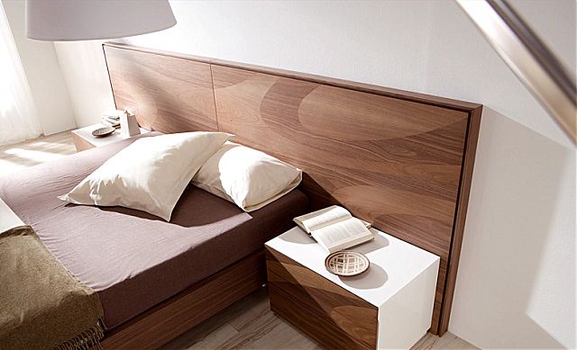  - Λεπτομέρεια ξύλινου κρεβατιού της σειράς duna.