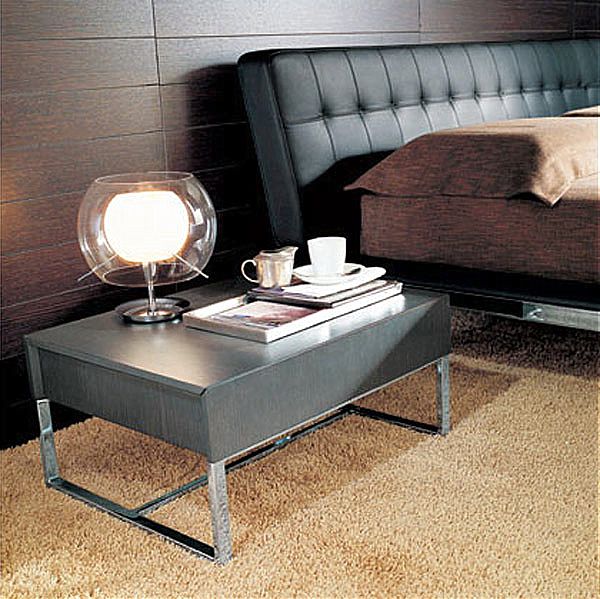 Κομοδίνο εργοστασίου Alivar