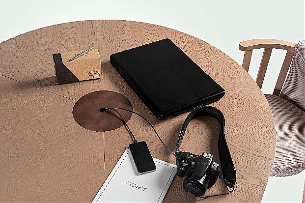 Τραπέζι τραπεζαρίας εργοστασίου Sofa And Style