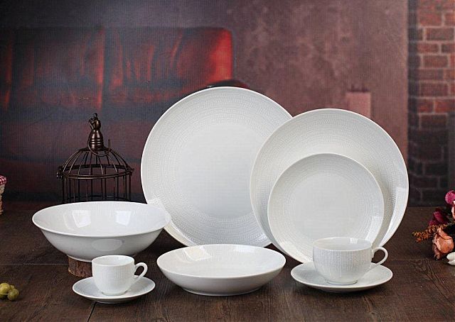 Σερβίτσιο φαγητού 20 τεμ για καθημερινή χρήση μεγάλης αντοχής και φινετσας 