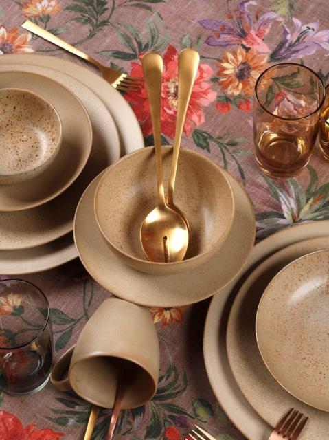 Σερβίτσιο πιάτων-φαγητού εργοστασίου Cryspo Trio